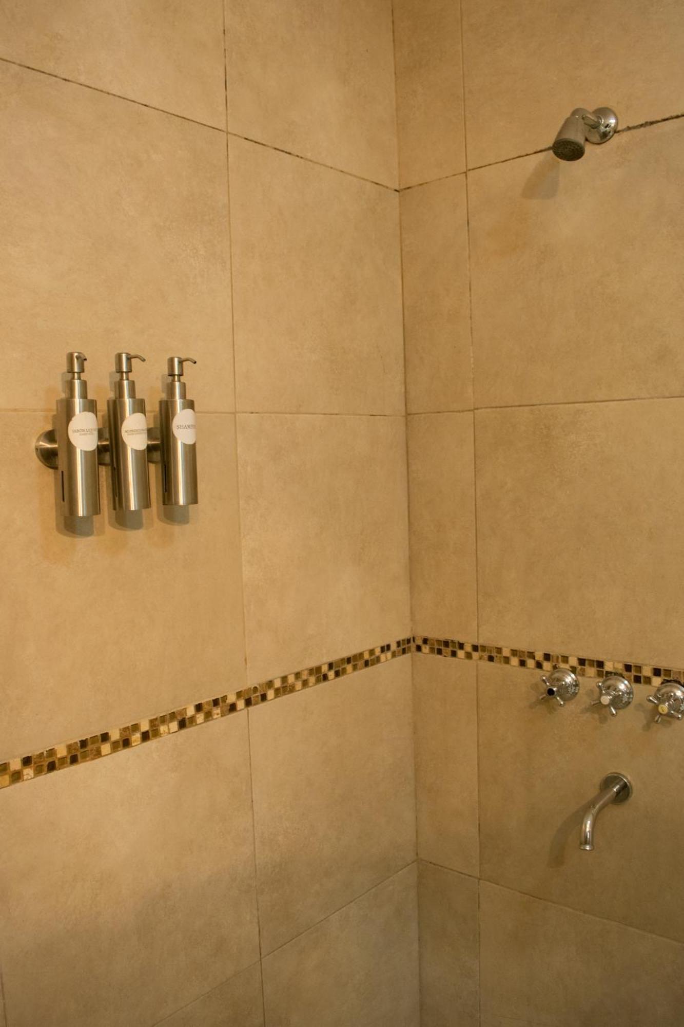 סלטה Hotel Del Tren מראה חיצוני תמונה